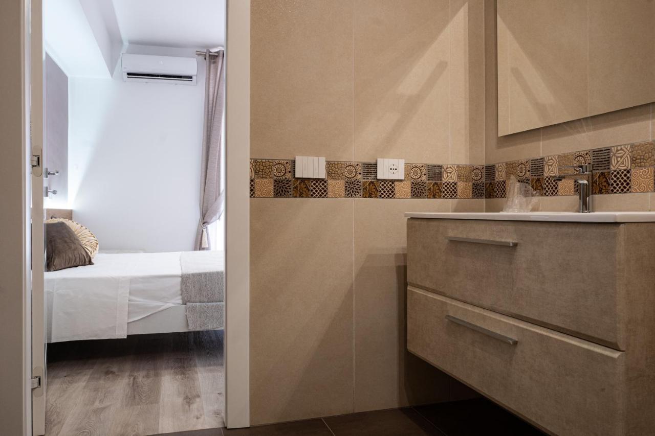 A Due Passi - Guest House Santo Stefano di Camastra Ngoại thất bức ảnh